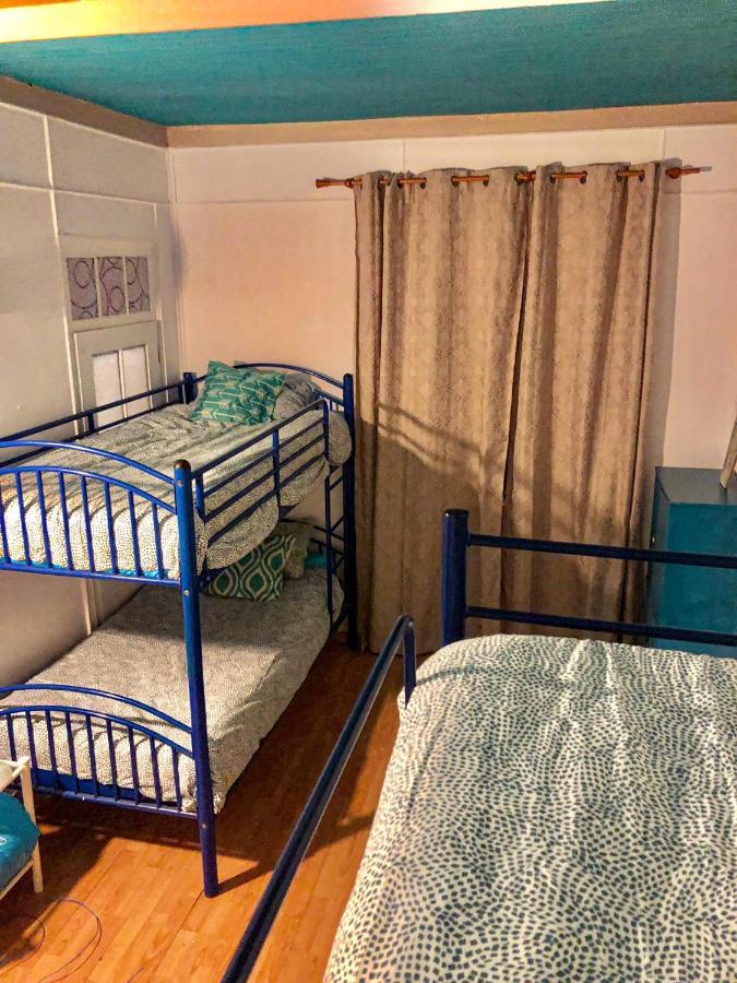 Buddha Bee - 18 To 35 Years Old Only Hostel Lagos